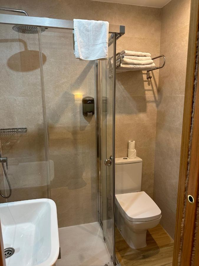 Toledo Plaza Hotel Екстериор снимка