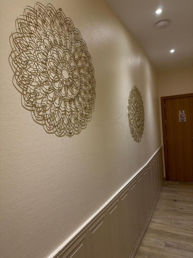 Toledo Plaza Hotel Екстериор снимка