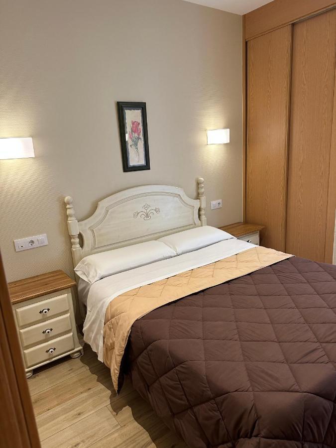Toledo Plaza Hotel Екстериор снимка